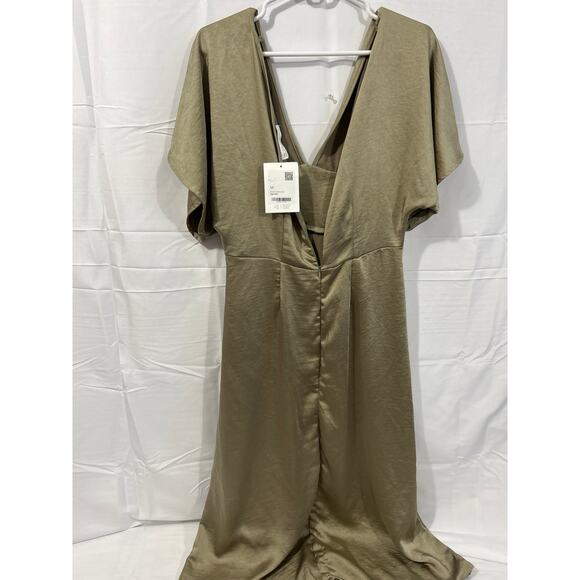 NWT Oak+Fort SATIN BUTTERFLY SLEEVE MIDI DRESS - Picture 1 of 6